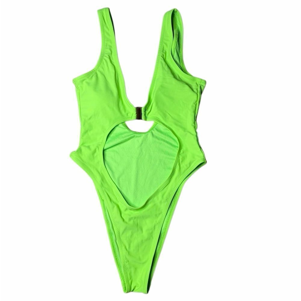 Fashion Nova Vibrant Green Women's Swim Set Medium